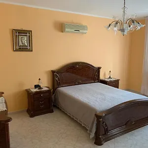 Casa Vacanze Miky Appartamento SantʼAntìoco